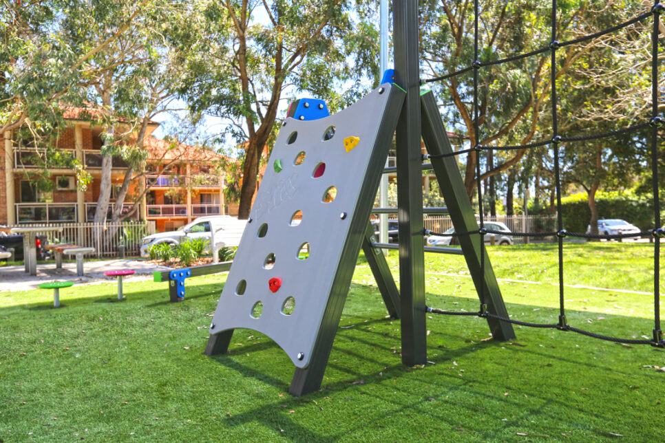 Albert Hutchinson Playground â€“ Sutherland By CRS Creative Recreation Solutions and Sutherland Shire Council
